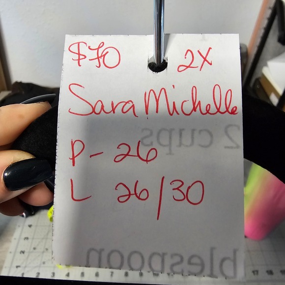 Sara Michelle 2X Pink Blue Tan Paisley Print V Neck Button Front Tunic Top - Picture 6 of 6